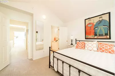5028 SW View Point Ter, Portland, OR 97239 - Photo 25