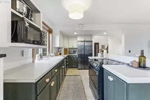 7537 SE 116th Ave, Portland, OR 97266 - Photo 11