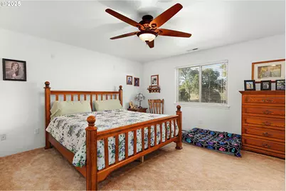 178 Dovetail Ln, Sutherlin, OR 97479 - Photo 21