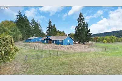 178 Dovetail Ln, Sutherlin, OR 97479 - Photo 3