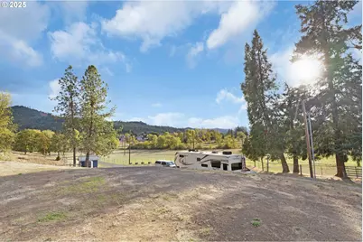 178 Dovetail Ln, Sutherlin, OR 97479 - Photo 41