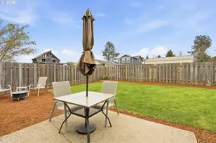 641 Mary Dr, Molalla, OR 97038 - Photo 37