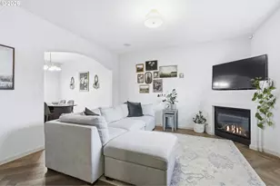 641 Mary Dr, Molalla, OR 97038 - Photo 7