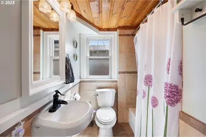 3710 SE 86th Ave, Portland, OR 97266 - Photo 17