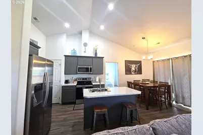 2808 Athens Ct, La Grande, OR 97850 - Photo 5