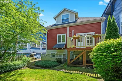 2165 NW Everett St, Portland, OR 97210 - Photo 33