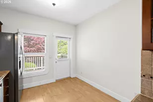 2165 NW Everett St, Portland, OR 97210 - Photo 15
