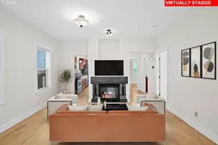 2165 NW Everett St, Portland, OR 97210 - Photo 9