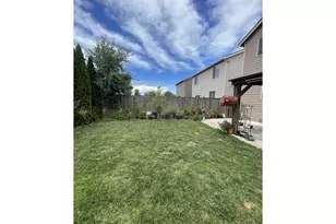 2383 NW Matteo Dr, McMinnville, OR 97128 - Photo 27