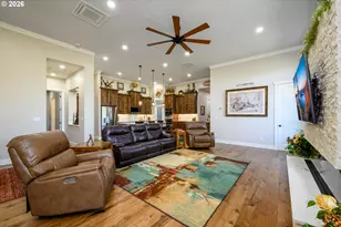 225 Summit Ridge Ln, Roseburg, OR 97471 - Photo 7