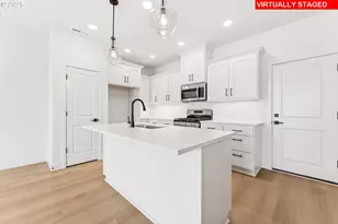 8644 SE Crescent Dr, Hillsboro, OR 97123 - Photo 7