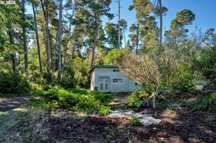 5603 Friendly Acres Rd, Florence, OR 97439 - Photo 33