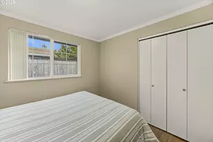 1142 9th St, Florence, OR 97439 - Photo 33