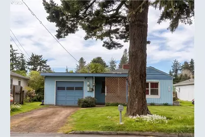 490 N Cammann St, Coos Bay, OR 97420 - Photo 1
