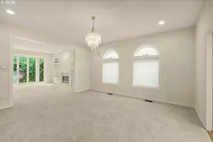 9101 NE Cliff St, Portland, OR 97220 - Photo 7