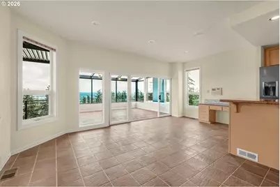 9101 NE Cliff St, Portland, OR 97220 - Photo 19