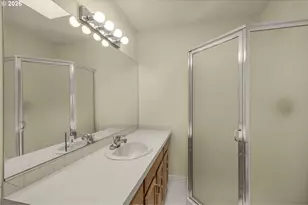 9101 NE Cliff St, Portland, OR 97220 - Photo 33