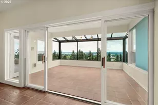 9101 NE Cliff St, Portland, OR 97220 - Photo 17