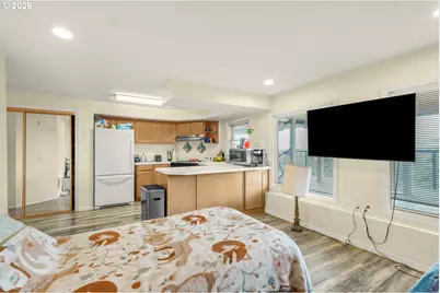 9101 NE Cliff St, Portland, OR 97220 - Photo 33