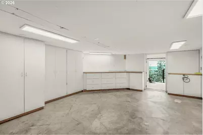 9101 NE Cliff St, Portland, OR 97220 - Photo 43