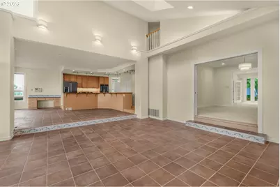 9101 NE Cliff St, Portland, OR 97220 - Photo 11