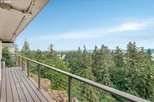 9101 NE Cliff St, Portland, OR 97220 - Photo 19