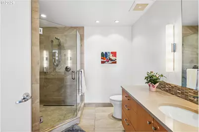 333 NW 9th Ave #1307, Portland, OR 97209 - Photo 37