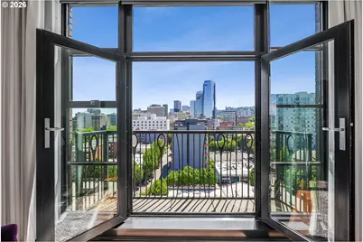 333 NW 9th Ave #1307, Portland, OR 97209 - Photo 33