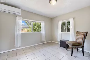 9221 SE Gladstone St, Portland, OR 97266 - Photo 13