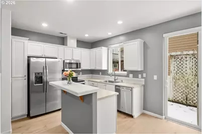 9235 SW Tanoak Ln, Tualatin, OR 97062 - Photo 9