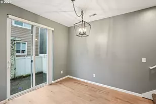 9235 SW Tanoak Ln, Tualatin, OR 97062 - Photo 11