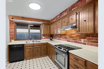 19330 SW Clarion Ct, Beaverton, OR 97003 - Photo 15
