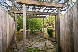 19330 SW Clarion Ct, Beaverton, OR 97003 - Photo 37