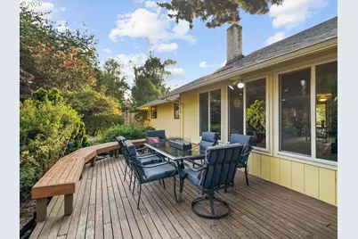 19330 SW Clarion Ct, Beaverton, OR 97003 - Photo 33