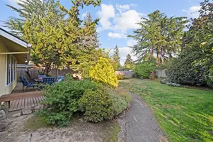 19330 SW Clarion Ct, Beaverton, OR 97003 - Photo 39
