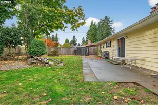 3051 SE 171st Dr, Portland, OR 97236 - Photo 5