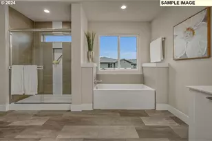 16801 SE Shimmering Leaf St, Happy Valley, OR 97086 - Photo 25