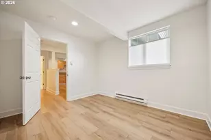 7232 N New York Ave, Portland, OR 97203 - Photo 11