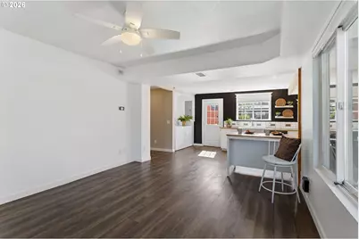 8035 SE 62nd Ave, Portland, OR 97206 - Photo 11