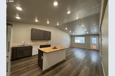 1268 SW 12th St, Pendleton, OR 97801 - Photo 7