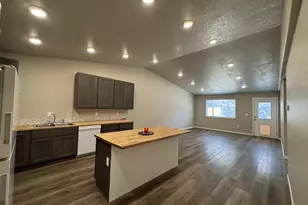 1268 SW 12th St, Pendleton, OR 97801 - Photo 7