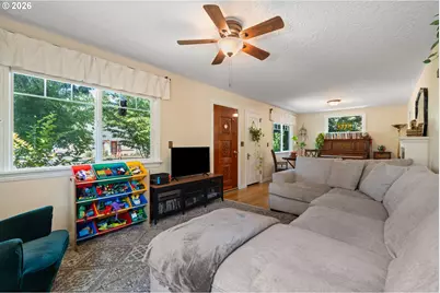 1815 E 33rd St, Vancouver, WA 98663 - Photo 7