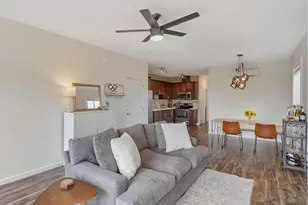 5425 N Minnesota Ave, Portland, OR 97217 - Photo 7