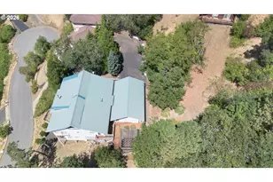 1380 SE Laurel Ct, Roseburg, OR 97470 - Photo 45