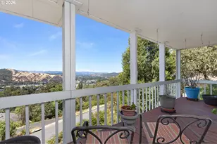 1380 SE Laurel Ct, Roseburg, OR 97470 - Photo 41