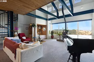 1380 SE Laurel Ct, Roseburg, OR 97470 - Photo 3