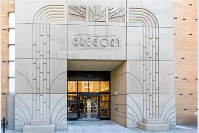 420 NW 11th Ave #806, Portland, OR 97209 - Photo 3