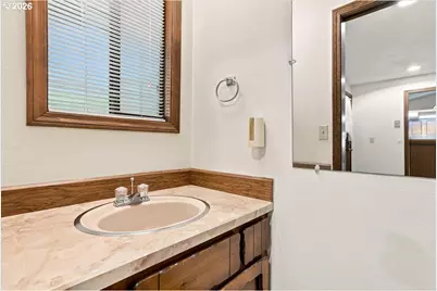 13713 NE 178th St, Battle Ground, WA 98604 - Photo 13