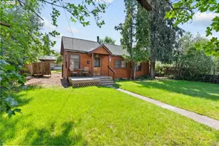 539 NW Ogden Ave, Bend, OR 97703 - Photo 3