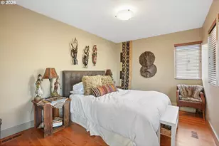18525 NE Marine Dr, Portland, OR 97230 - Photo 15